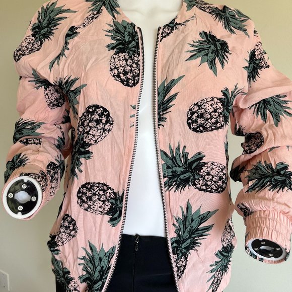 BB Dakota silky pineapple bomber - Picture 1 of 3